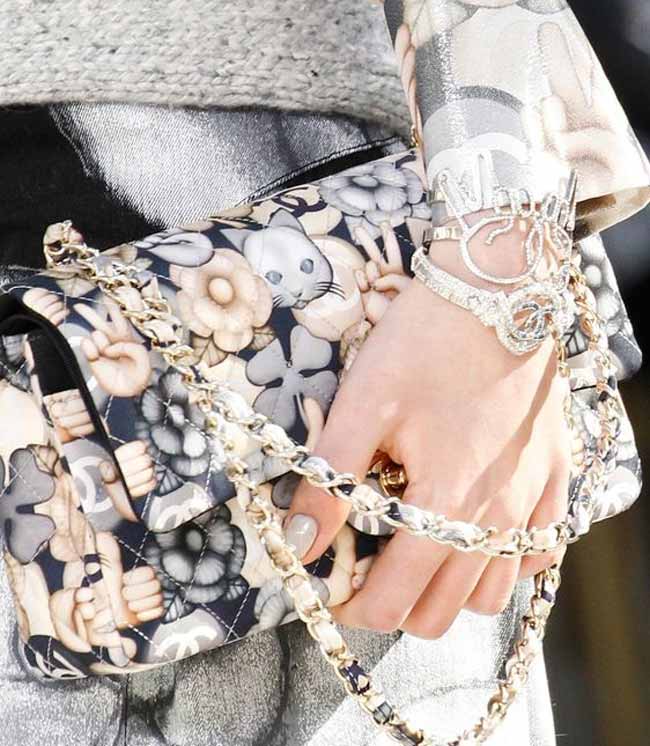 Chanel sur une chaîne 2016