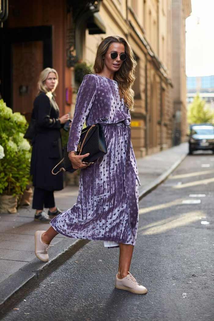 Exemple de robe de rue en velours