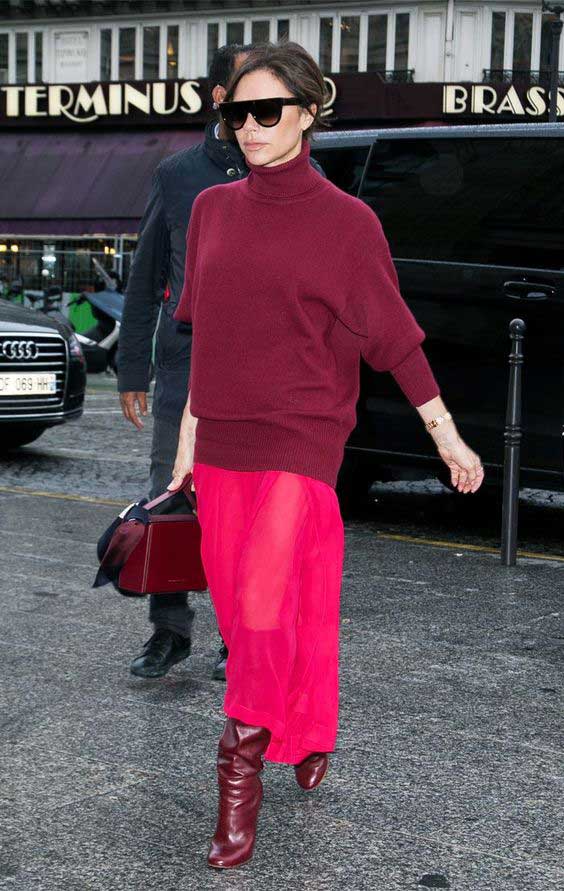 Look monochrome Victoria Beckham