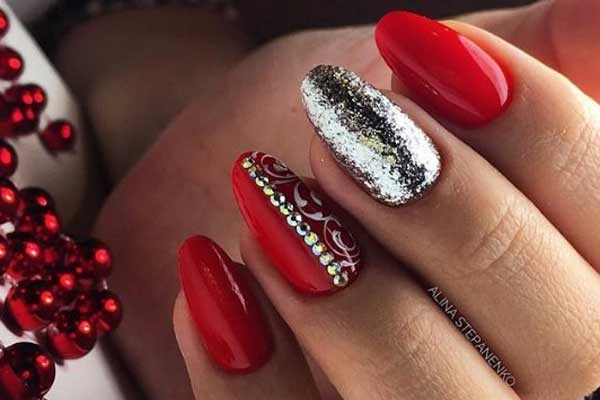 Les ongles du nouvel an 2018