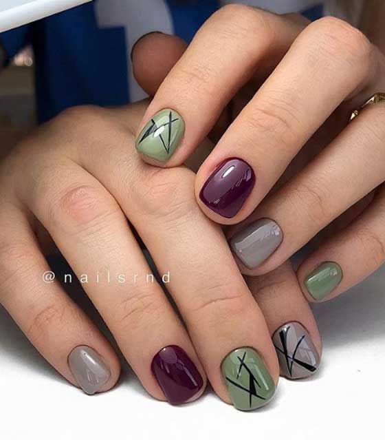 Ultra Violet en manucure