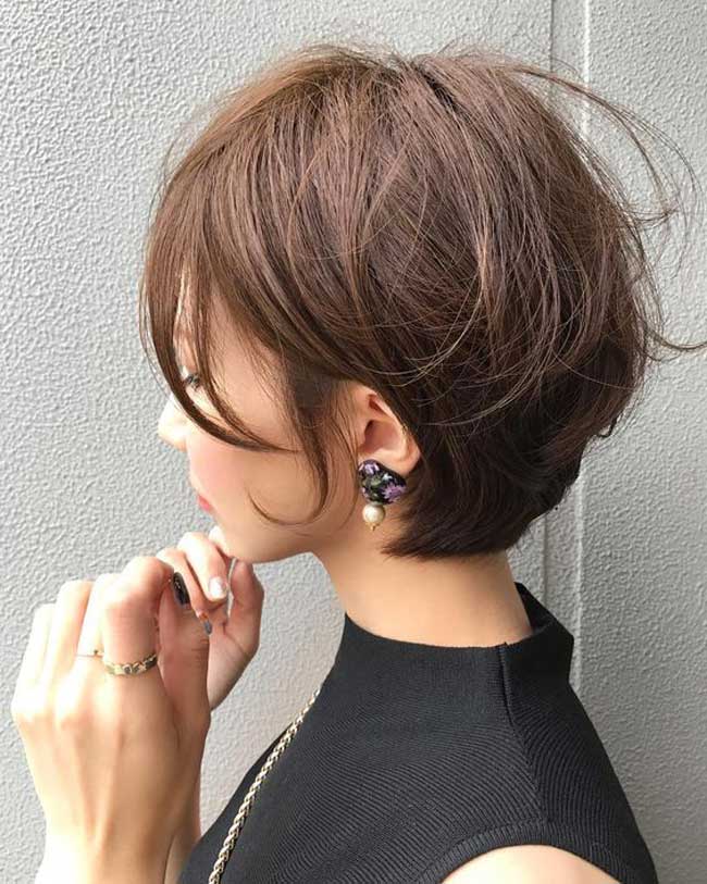 Coiffure maquillage et manucure pour rehausser le style