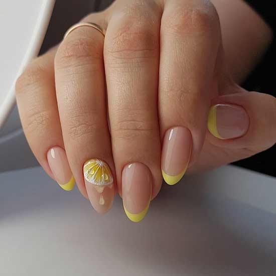 Veste jaune colorée pour l'automne