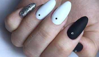 noir mat avec strass et pois