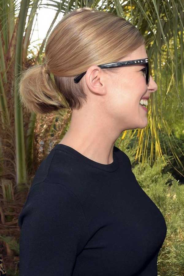 Blonde sans frange