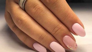 Belle manucure rose 2019