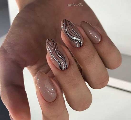 Abstraction nue sur les ongles