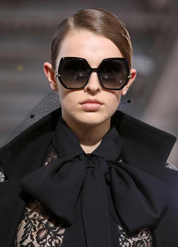 Lunettes de forme géométriques à la mode