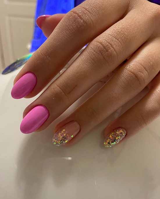 Manucure délicate avec des paillettes: nouveautés photo avec un beau design