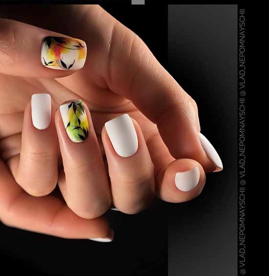 Design pour les ongles courts 2021: nouvelle manucure, idées de photo
