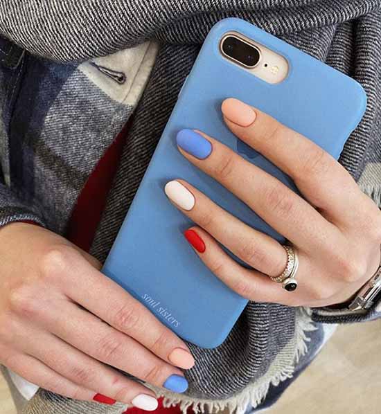 Les principales tendances en design d'ongles automne 2021: nouvelles photos