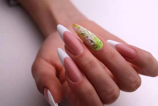 Blanc avec motif