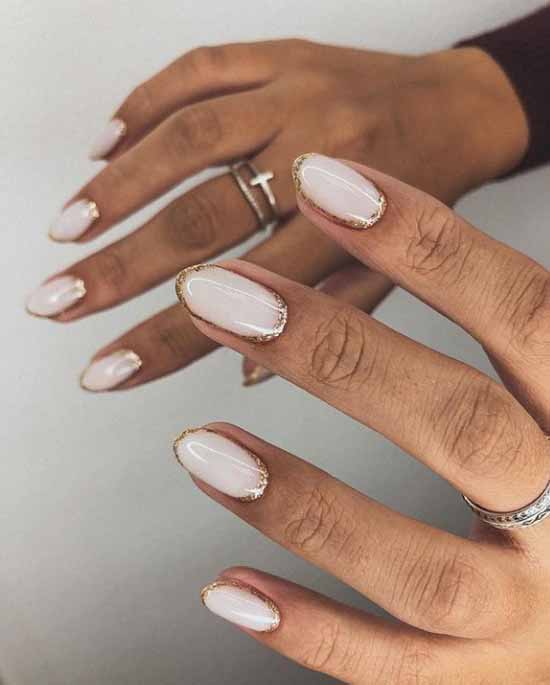 Tendances manucure hiver 2021 : couleurs, designs, nouveautés