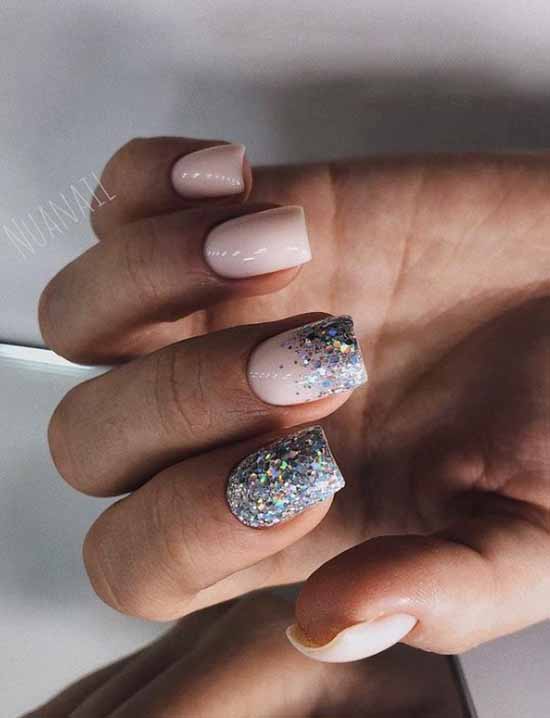 Ombre à paillettes manucure française