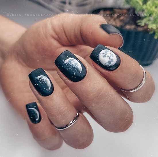 Manucure lune noire