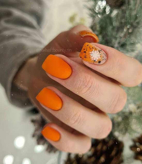 Manucure orange mat