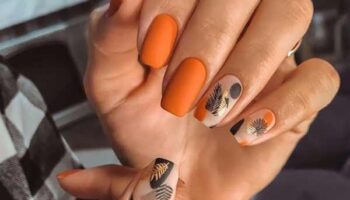 Exemples de photos de manucure orange