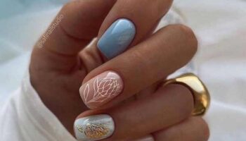 Photo de manucure pastel