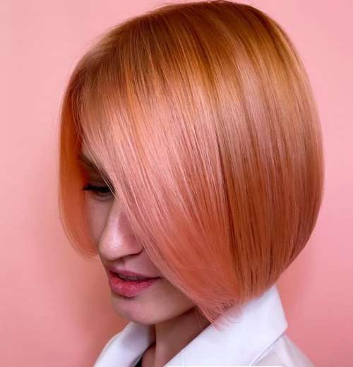 Les meilleures coupes de cheveux pour cheveux raides 2021 : photos, tendances