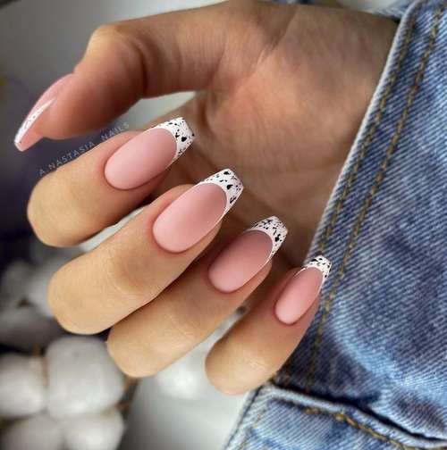 Veste colorée pour ongles courts: design photo 2021, tendances