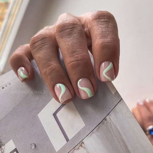 Manucure avec un motif pour les ongles courts: tendances 2021, photos