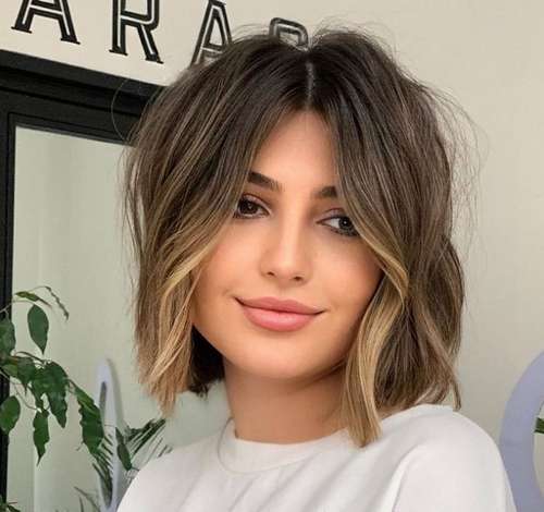 Coupes de cheveux à la mode pour les filles 2021: actualités, tendances, photos