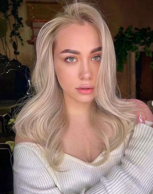 Coupes de cheveux à la mode pour les filles 2021: actualités, tendances, photos
