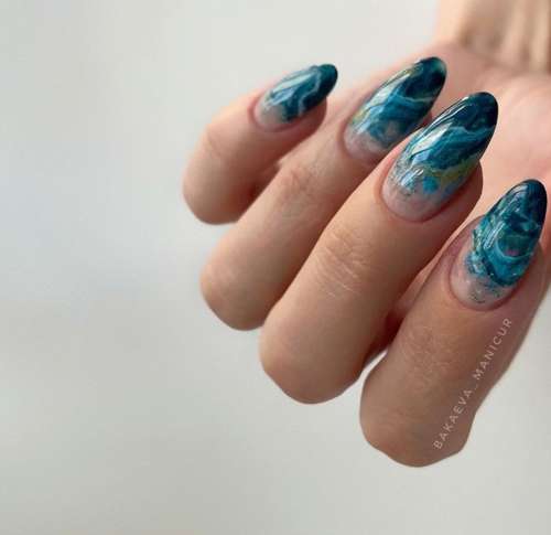 Manucure marine 2021: nouveaux designs d'ongles en mer, photos