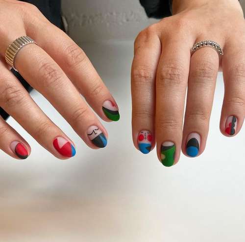Différents designs d'ongles : une nouvelle tendance 2021-2022, photo