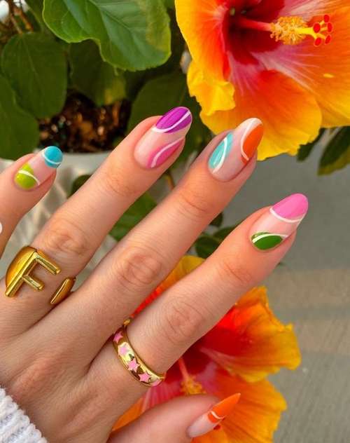 Différents designs d'ongles : une nouvelle tendance 2021-2022, photo