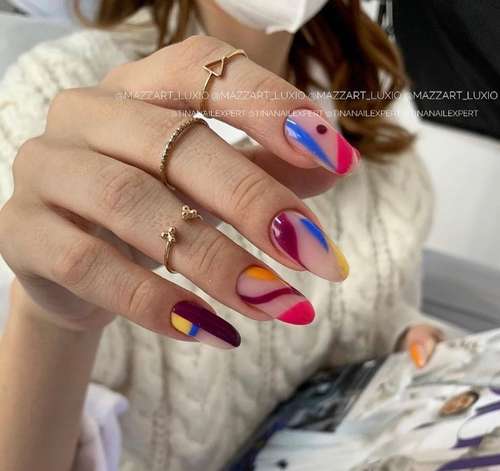 Différents designs d'ongles : une nouvelle tendance 2021-2022, photo