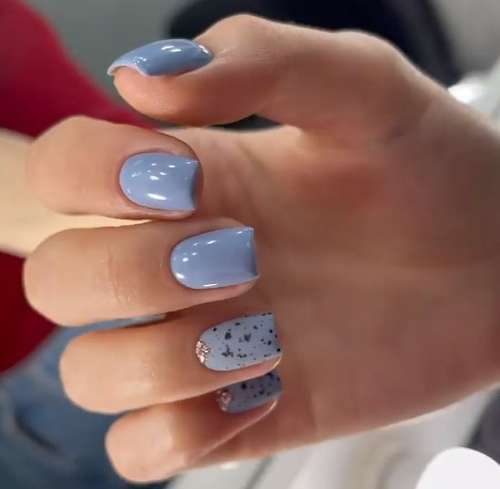 Tendances manucure automne-hiver 2021-2022 : les tendances en photo