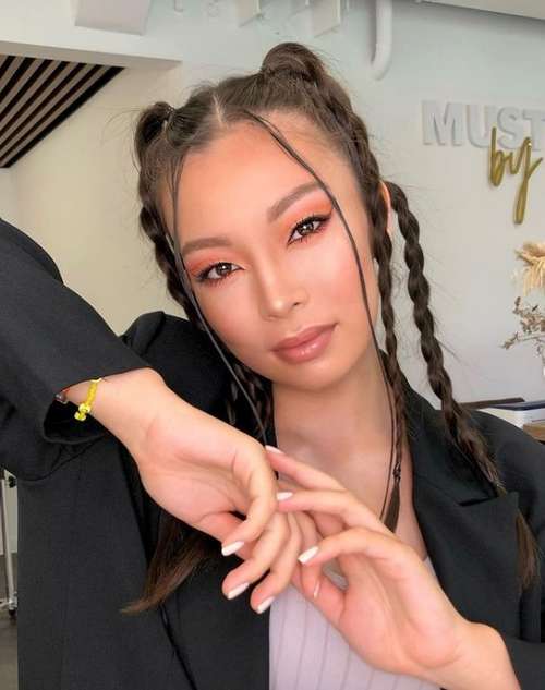 Coiffures pour cheveux mi-longs pour filles: tendances 2021, photos, actualités