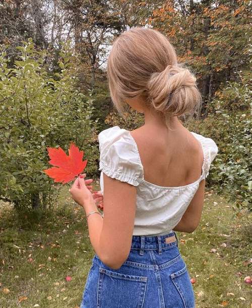 Coiffures pour cheveux mi-longs pour filles: tendances 2021, photos, actualités