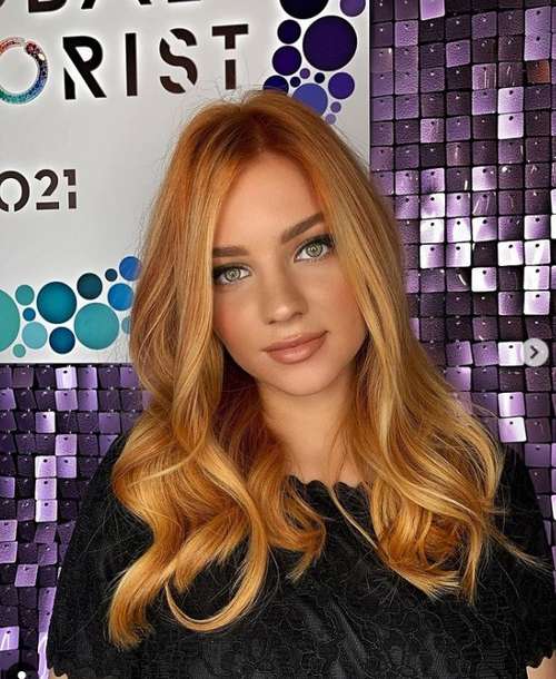 Coiffures pour cheveux mi-longs pour filles: tendances 2021, photos, actualités