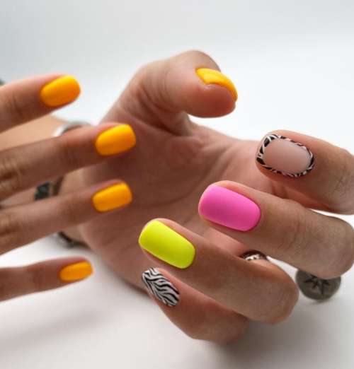 Manucure Zebra 2021: photo, nouveau design spectaculaire