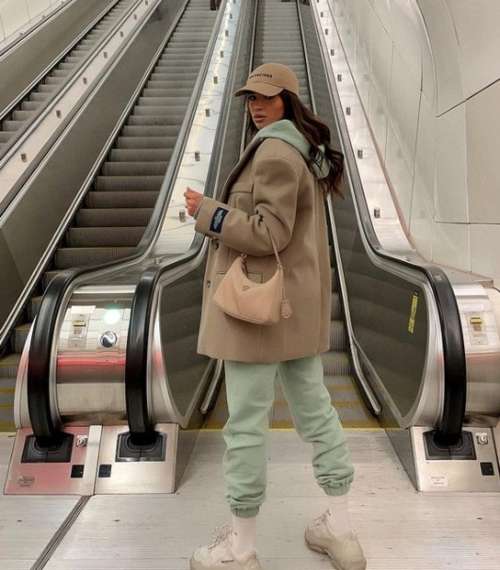 Chapeaux à la mode 2022: tendances, modèles féminins d'hiver, photos